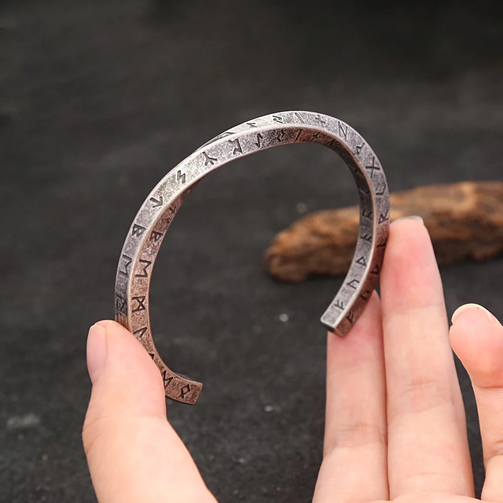 Viking Valor Mobius-armband - Upptäck vikingarnas kraft och styrka
